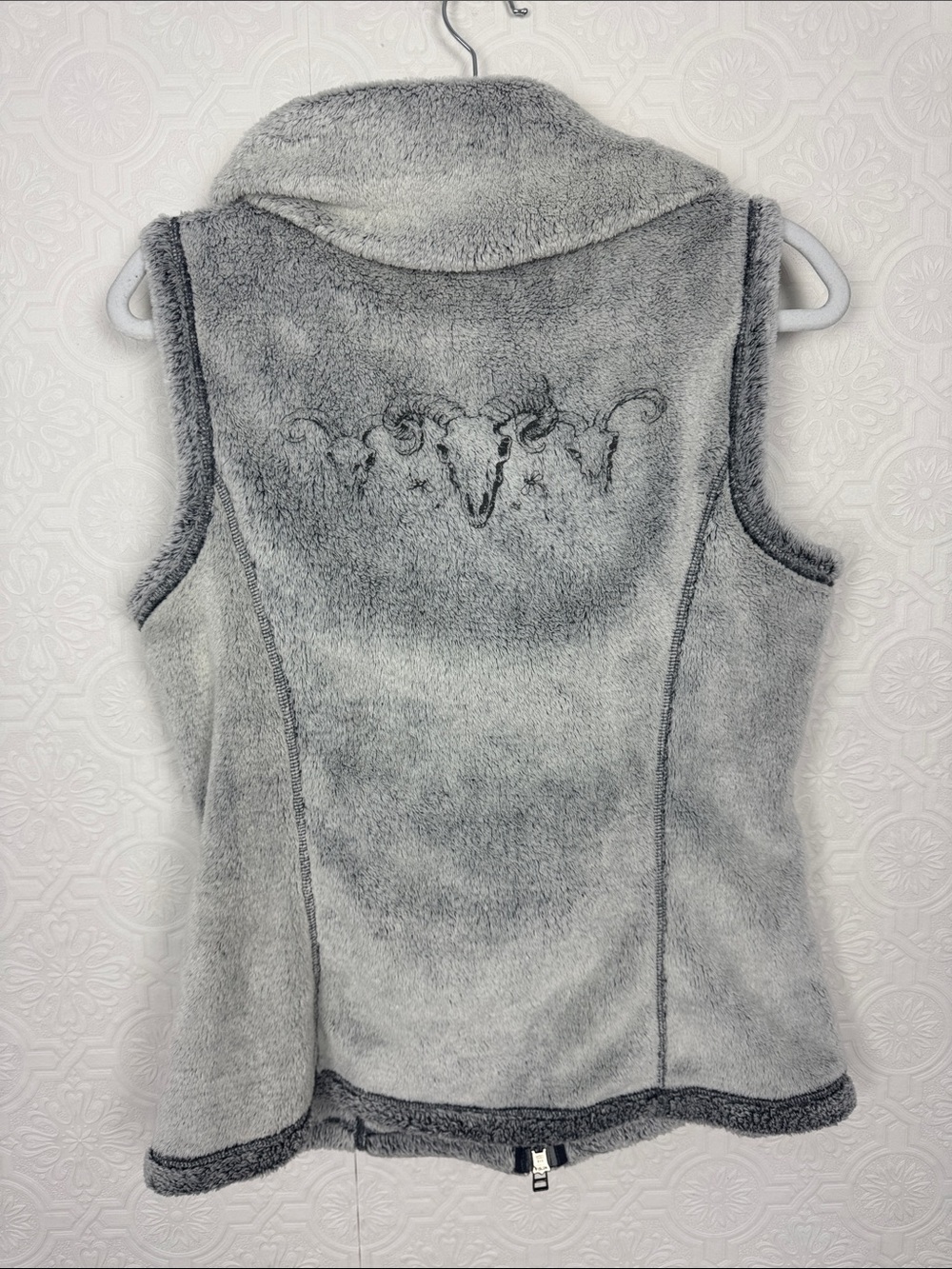 Simclan Sherpa Plush Faux Fur Hooded Vest Size 38 Gray Full Zip Cozy Soft